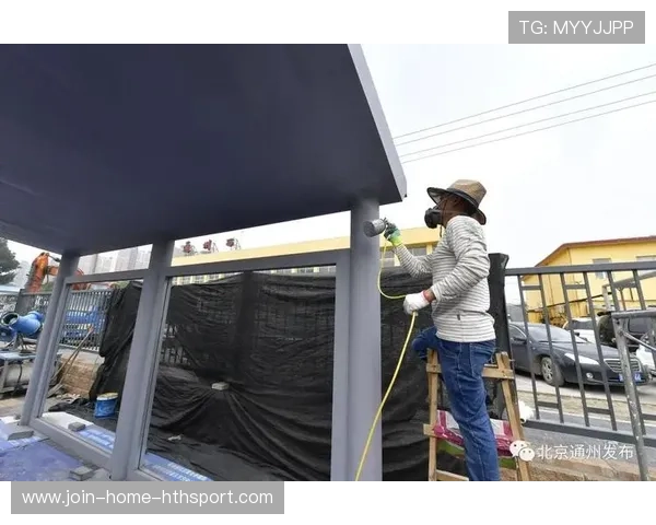 场馆公共交通接驳问题引发城市管理讨论
